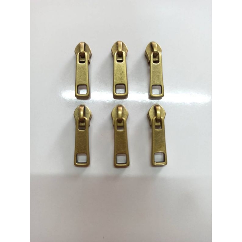 หัวซิปไนล่อนเบอร์5(แพ็ค5ชิ้น)