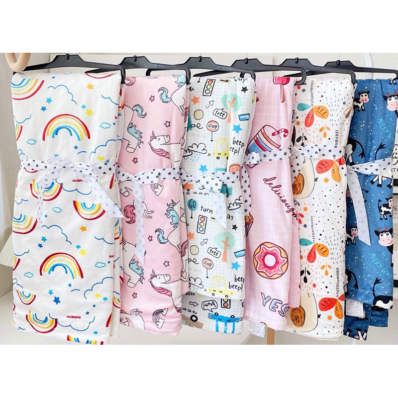 [ซื้อจากVideo&Liveลด100]พร้อมส่งในไทย ผ้าห่มเด็กดอทมิ้งกันสะดุ้งลายการ์ตูน เกรดพรีเมี่ยม รุ่นยอดฮิต