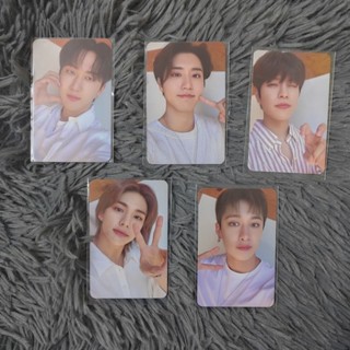 Stray kids การ์ด Nacific ไม่มีตำหนิ