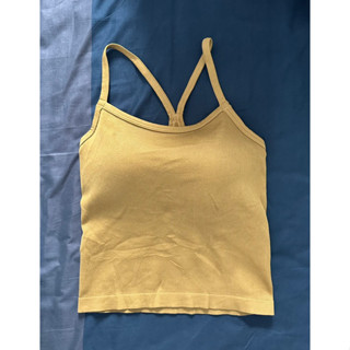 Bra top Uniqlo เสื้อครอปสายเดี่ยว ผ้าร่อง เสริมบรา สีเหลืองมัสตาด ไซส์ XL