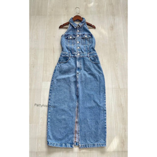 Stradivarius Midi Denim Dress เดรสยีนส์เปิดหลัง ช่วงอกยืด ด้านหน้าผ่า ทรงสวย ของใหม่