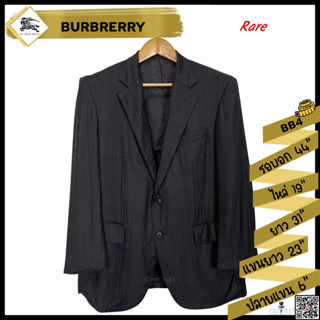 สูท Burberry สีเทาดำลายริ้ว ไซส์ BB4 (วูลขนแกะ)