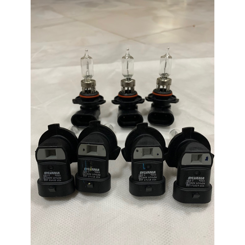 HB3หลอดไฟ​​HB3​ /12v/60w(SYLVANIA)​แท้