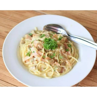 สปาเก็ตตี้คาโบนาร่า 20฿ 20฿ เท่านั้น สุดแสนง่าย อร่อยด้วย