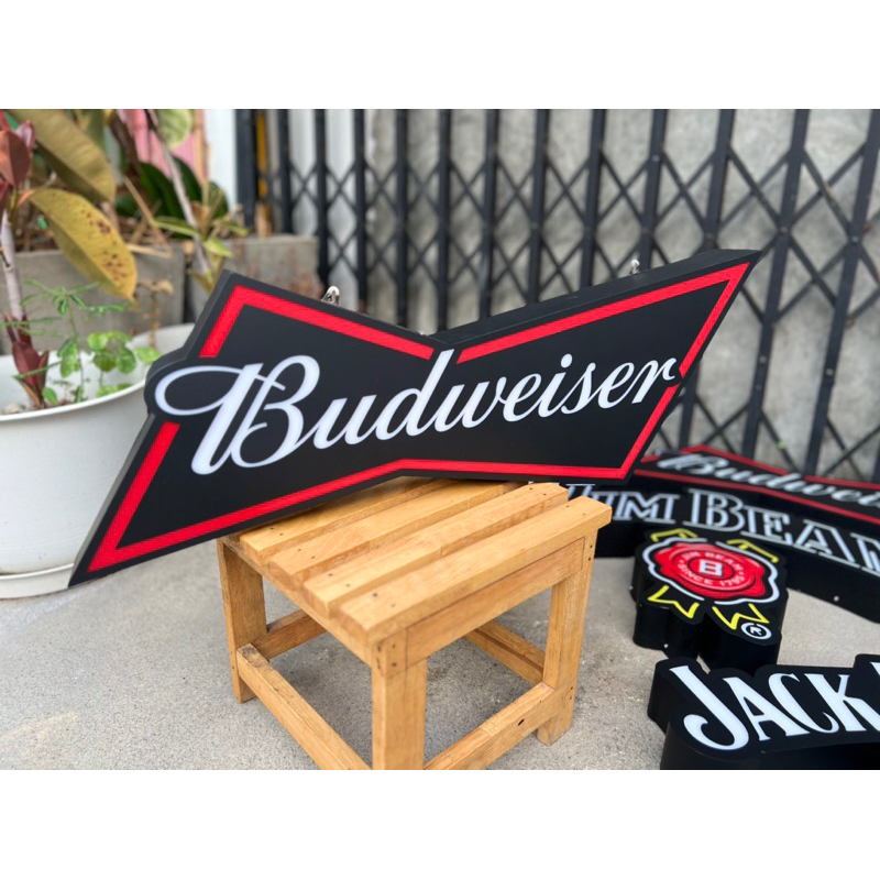 ป้ายไฟร้านเหล้าเบียร์budweiser