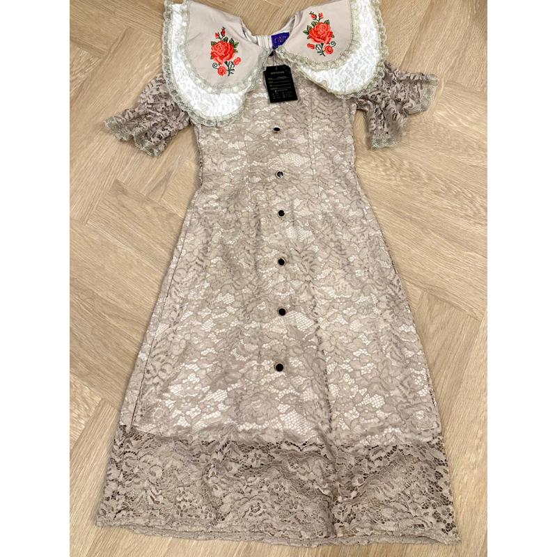 🖤เดรสยาวปักลูกไม้ CHALITA brand ( CLT)💎