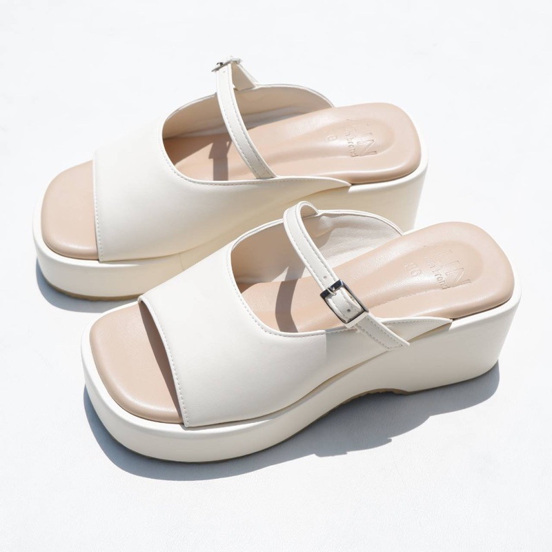 📢โค้ดลด100.-ในวิดีโอCocoshoes'รุ่น"Beary"(แบร์รี่) รองเท้าส้นตึกเปิดหัว เบานิ่มมากก *เท้าอวบบวกไซส์*