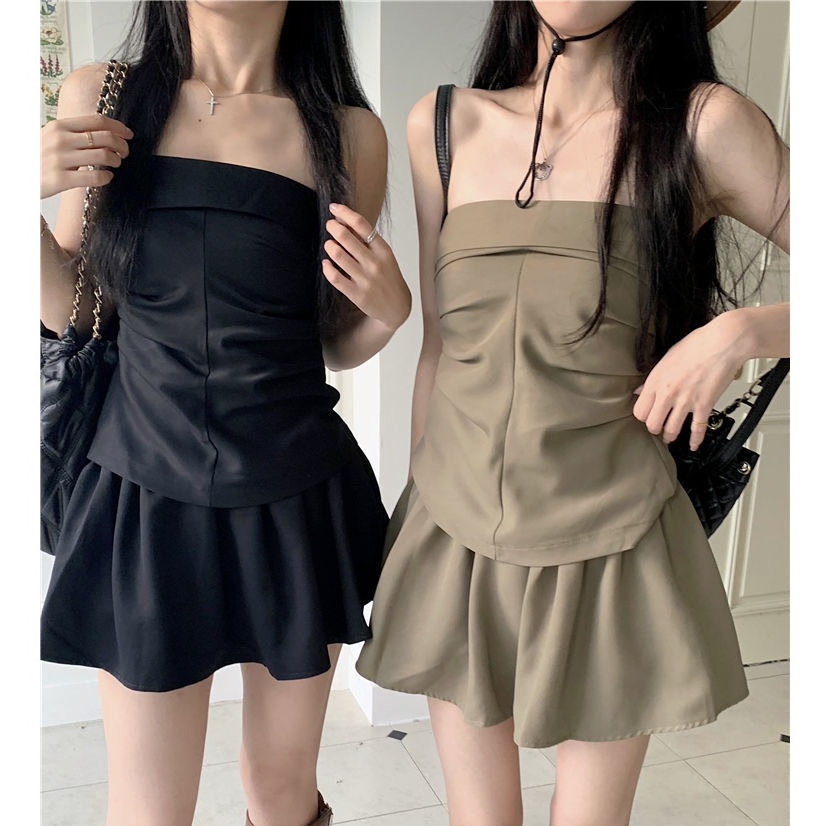 ✨พร้อมส่ง✨เสื้อเกาะอกและกระโปรง สําหรับผู้หญิง ชุดมีสองชิ้นราคาถูก📌เสื้อน่ารัก ทรงสวยไฮโซ สีดำและสีกาก