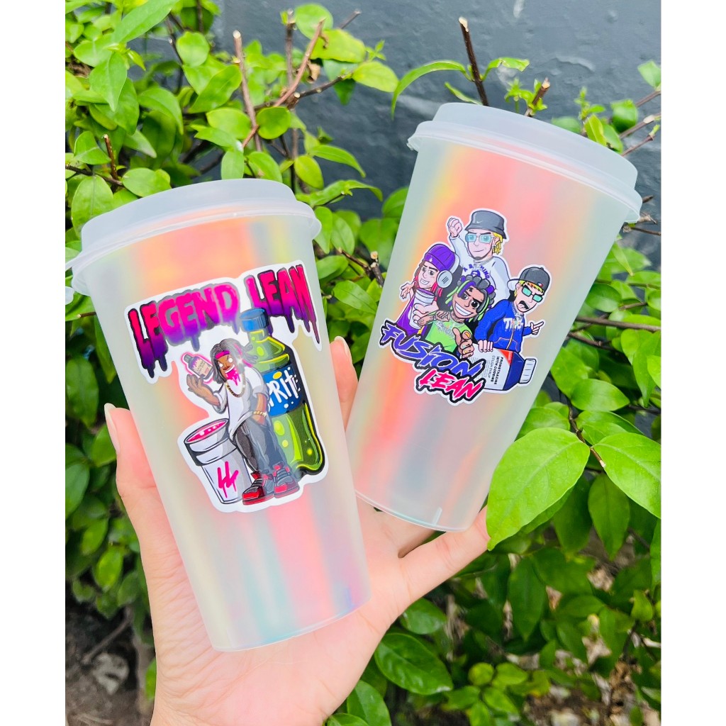 แก้วใสพลาสติก สีรุ้ง 22 ออนซ์