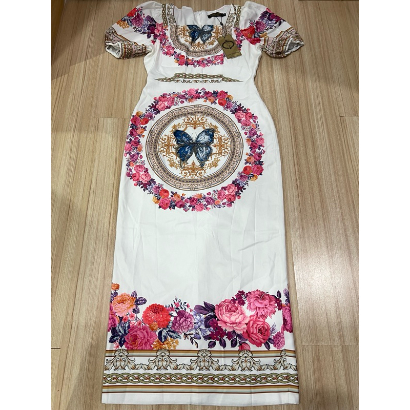 เดรสยาวสีขาว มือ 1 ไซส์ M ป้าย Lady Sunshine