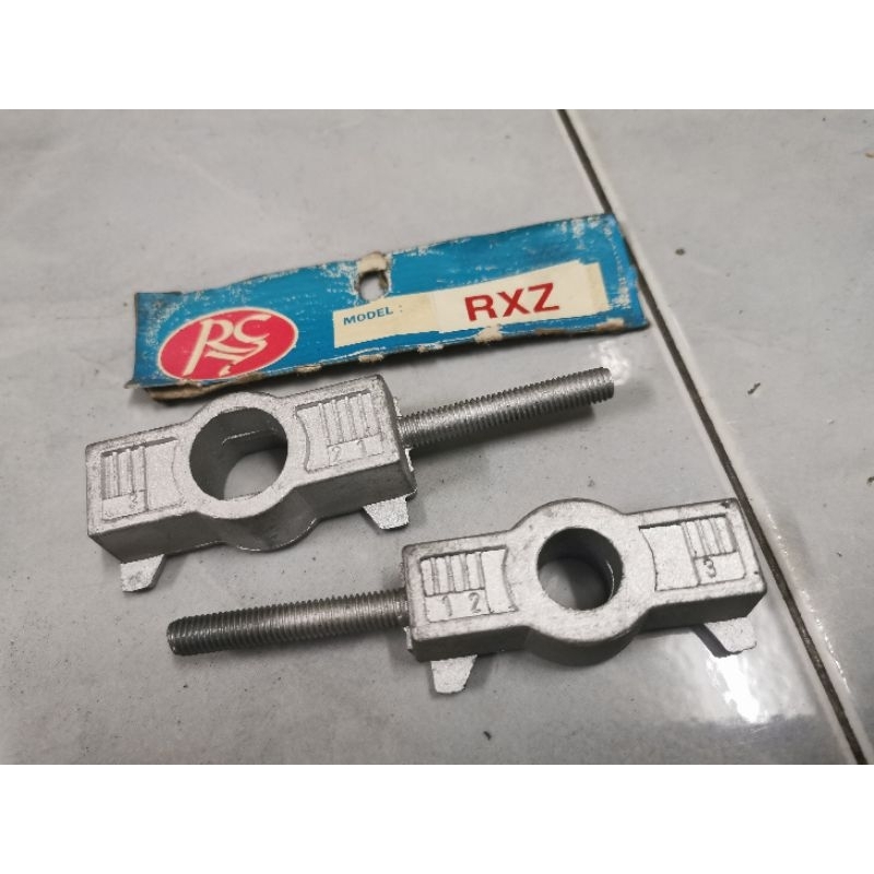 หางปลาตั้งโซ่ ตั้งโซ่ อลูมิเนียม ซ้าย/ขวา Yamaha RXZ RXZ135 ใหม่เก่าเก็บ งานดี สวย