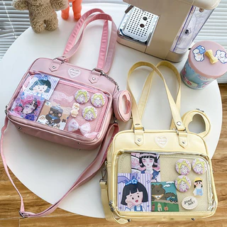 [พร้อมส่ง] 💟 Ita Bag กระเป๋าสะพาย หนัง PU พร้อมใบเล็กรูปหัวใจ ใส่ตุ๊กตา เข็มกลัด กันน้ำ กันฝุ่น