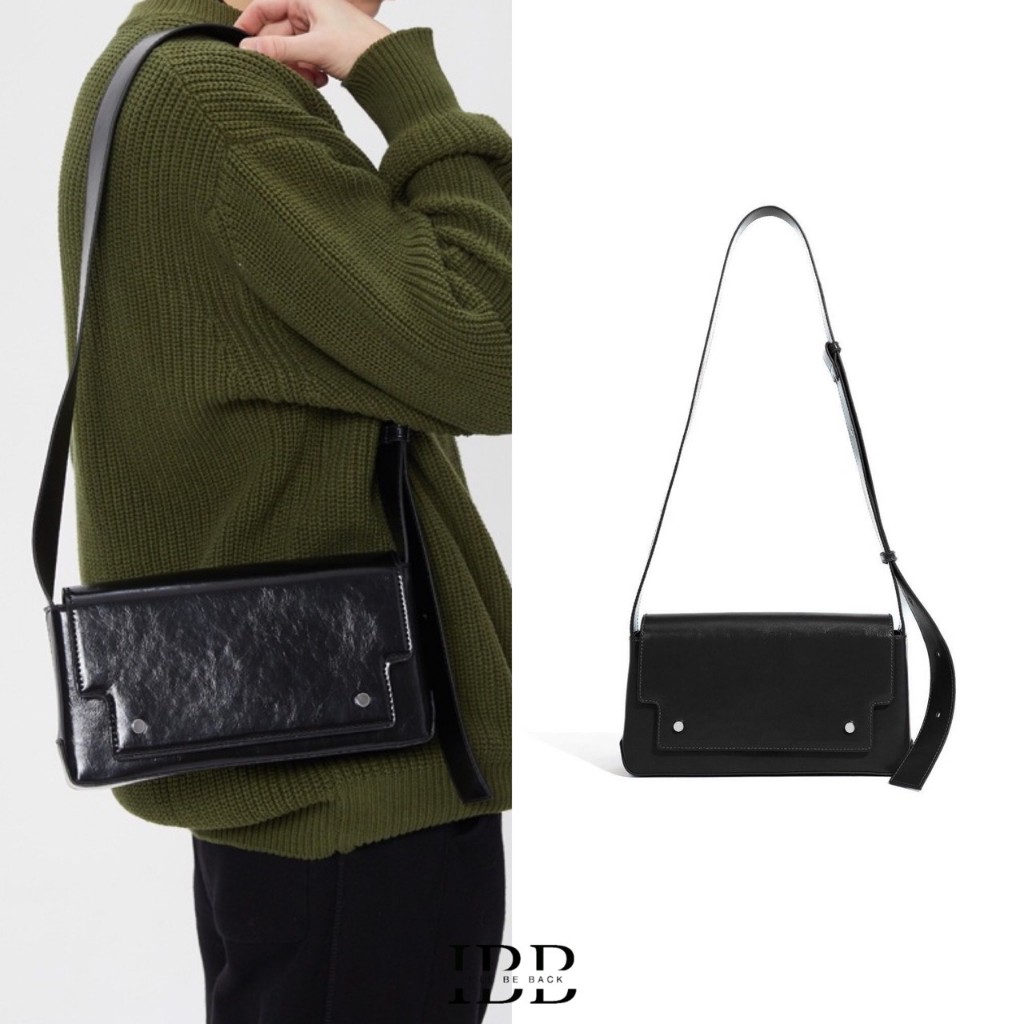 Lorenzo crossbody bag กระเป๋าสะพายข้าง หนัง PU