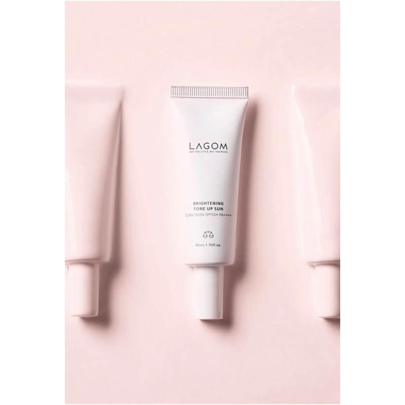 LAGOM BRIGHTENING TONE UP SUN SPF50+PA+++ ลากอม โทนอัพ