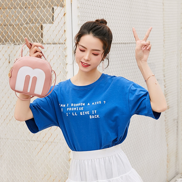 𝙂𝙄𝙉𝘼 กระเป๋าผ้าสะพายข้าง Mini  ！！ คุณภาพเกินราคา  ！！