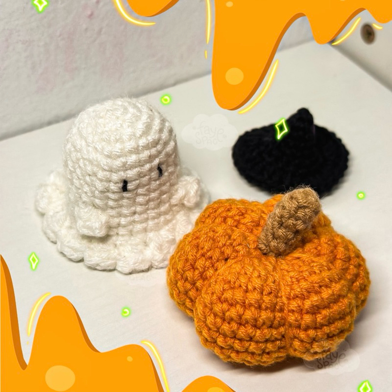 พวงกุญแจ little ghost & pumpkin