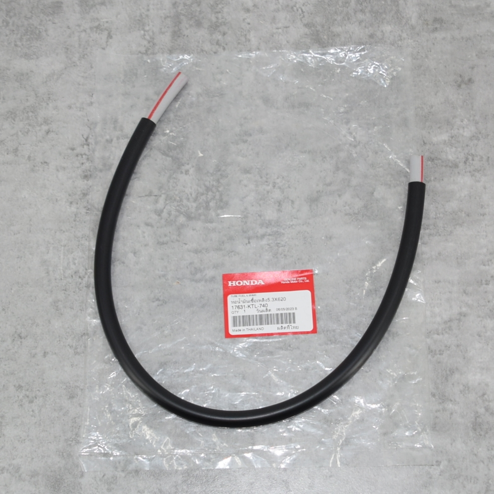 สายน้ำมัน (รถคาร์บู) ยาว60CM รูใน5.3มิล แท้ศูนย์ฮอนด้า ราคา/1เส้น 17631-KTL-740