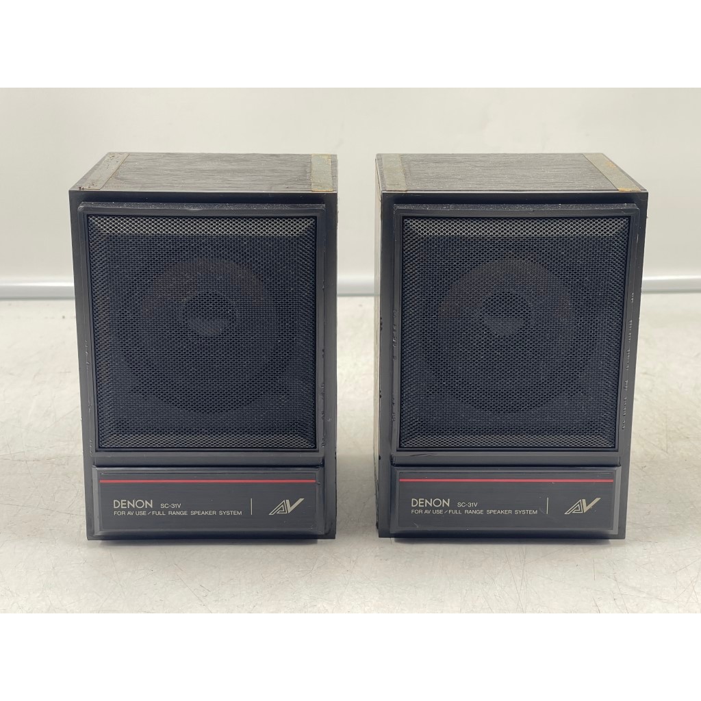 AH19 ลำโพง 1 คู่ มือสองญี่ปุ่น (804) DENON SC-31V 15W 8 โอห์ม Woofer 2.5 นิ้ว Size ตู้ 10x10x14.5CM ตะแกรงหน้า รอยตามรูป