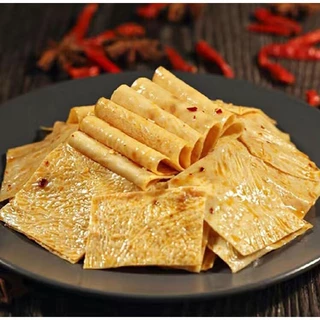 ฟองเต้าหู้ เต้าหู้แผ่น 火锅豆皮 120g อร่อย ทำได้หลายเมนู ไม่ว่าจะผัดหรือต้ม ทานคู่กับสุกี้หม้อไฟจีน ของต้องมีติดบ้าน