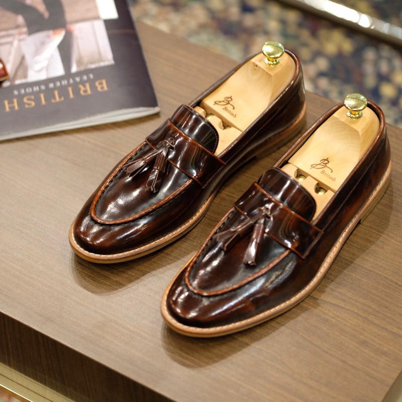 British รองเท้าหนัง Wlid Tassel Loafers (Brown)