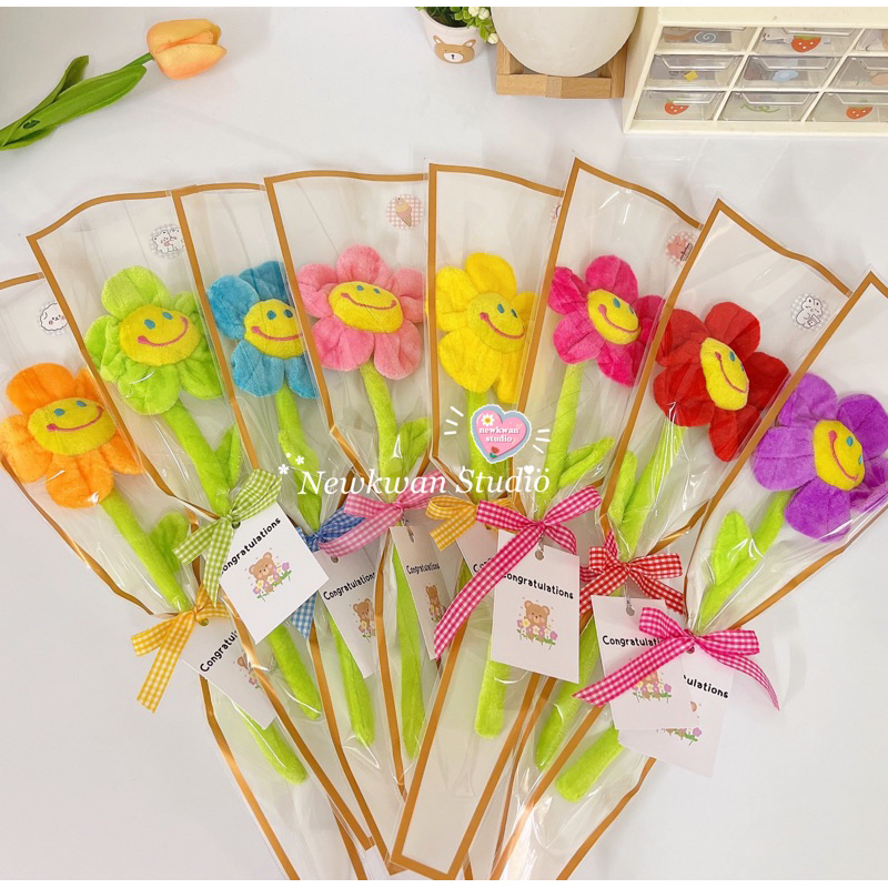 พร้อมส่ง ดอกไม้รับปริญญา ของขวัญ ตุ๊กตาดอกไม้ยิ้ม