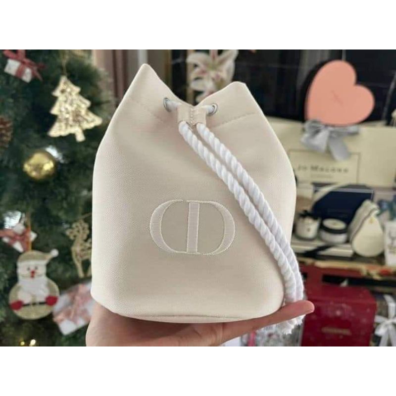 #กระเป๋าเครื่องสำอางค์ #Diorbucketbag #ทรงขนมจีบ #พร้อมส่ง #พร้อมกล่อง