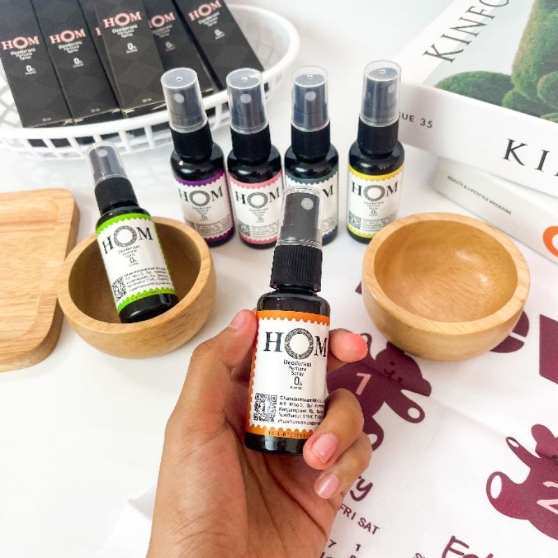 HOM สเปรย์หอมระงับกลิ่นตัวแรง กลิ่นเท้า กลิ่นอับจุดซ่อนเร้น ไร้แอลกอฮอล์