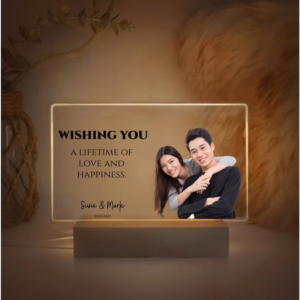 Happylife โคมไฟอะคริลิคสั่งทำ Portrait Die-Cut สกรีน UV ของขวัญวันเกิด ของขวัญให้แฟน วาเลนไทน์ แต่งงาน วันครบรอบ
