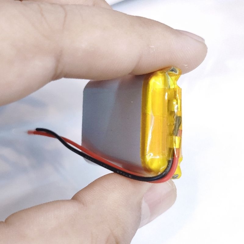 3.7v 1200mah  103040 Li-Po li ionแบตเตอรี่ สำหรับMp3 MP4  กล้องติดรถยนต์