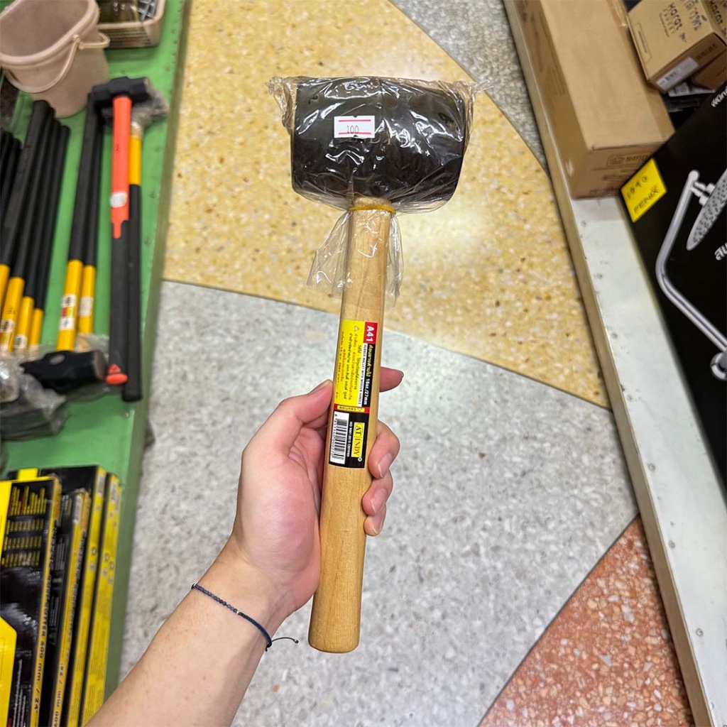 AT INDY ค้อนยาง ด้ามไม้ 16 ออนซ์ AT INDY A41 16 ออนซ์