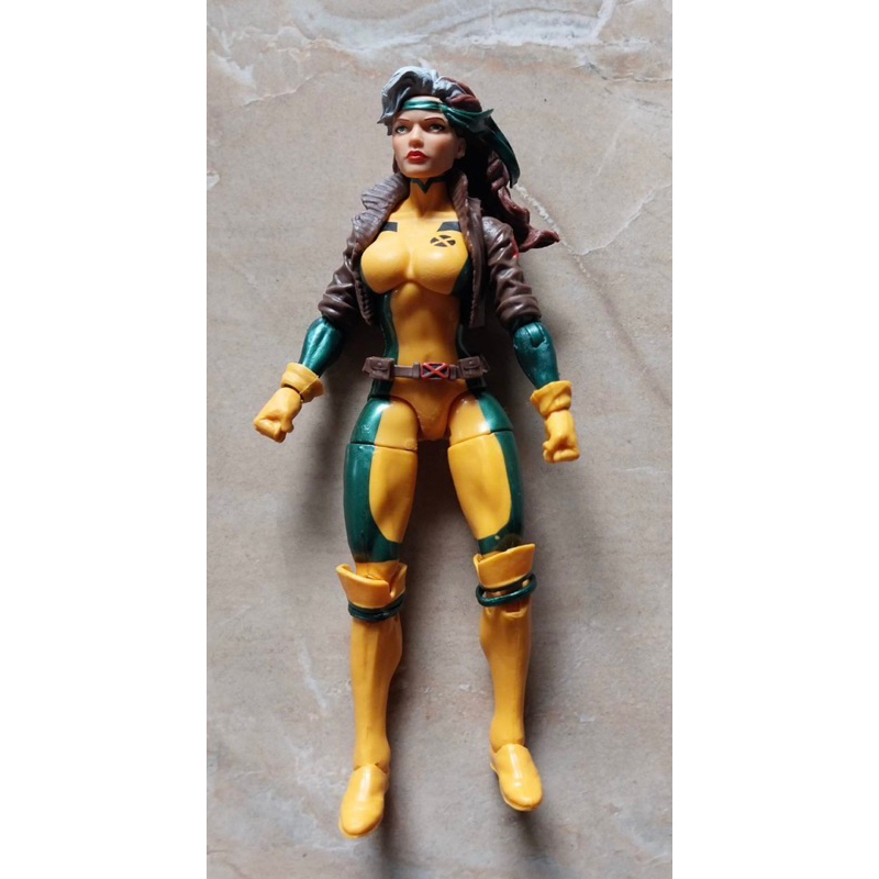 Rouge X-men comics Marvel Legends Hasbro action figure Rogue