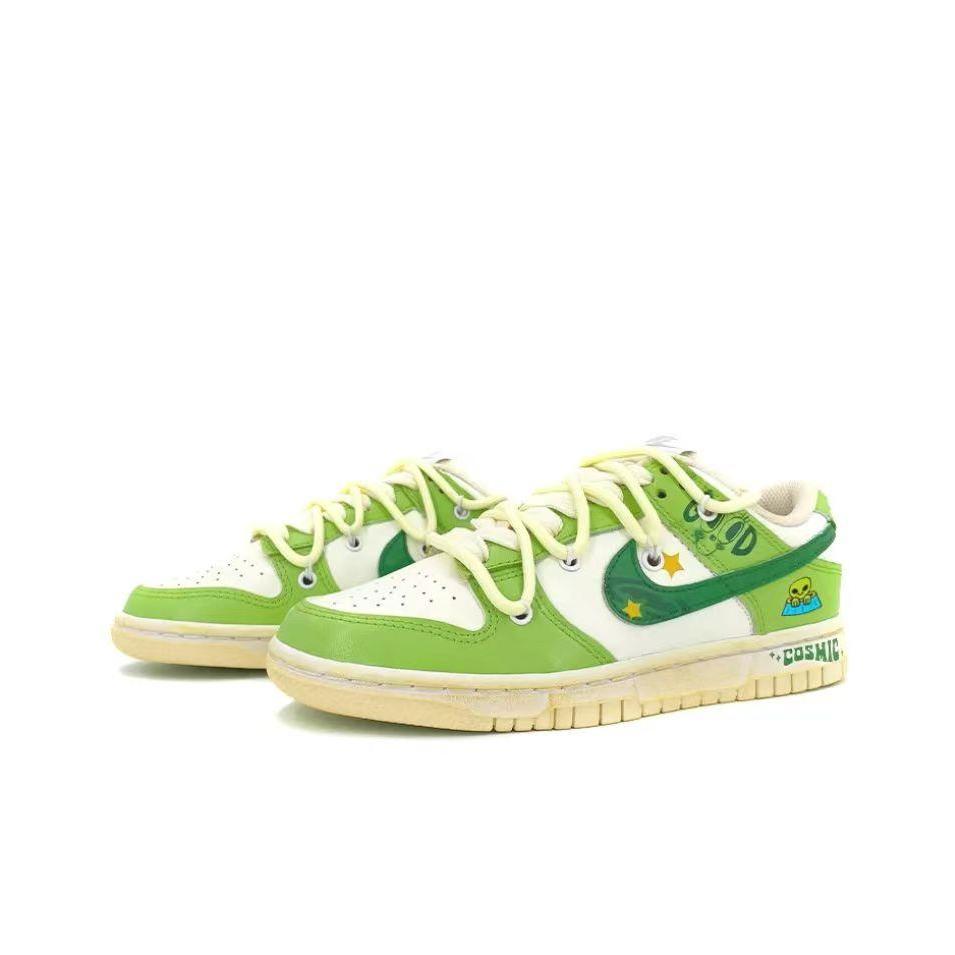 ส่งฟรี) Nike SB Dunk Low"Apple Green/Aliens" รองเท้าผ้าใบ รองเท้า nike DH9765-100