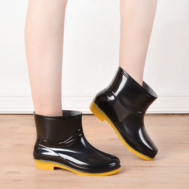 Fshow จัดส่งจากไทย รองเท้าบูท เอนกประสงค์ข้อสั้นใช้งานสะดวก มีให้เลือก5สีกันไปเลย ราคาสุดว๊าว ต้องซื้อติดบ้านน๊า