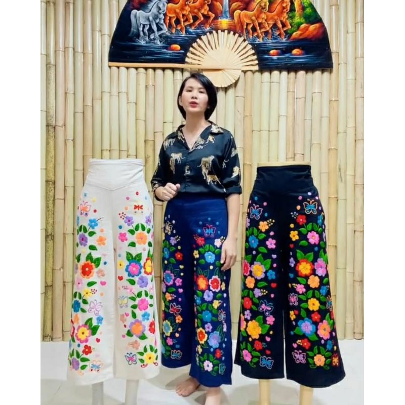 #กางเกงผ้าฝ้ายงานปักมือ ปักสวนดอกไม้สวยๆสีกรม  สีดำ  สีขาว  สีเเดง🌺🌸🌿มีบริการเก็บเงินปลายทางค่ะ💕💓