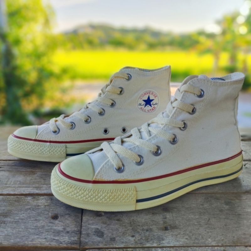 รองเท้าผ้าใบคอนเวิร์ส Converse Chuck Taylor All Star Hi Off White (M9162) Size 36.5/23.0 cm.