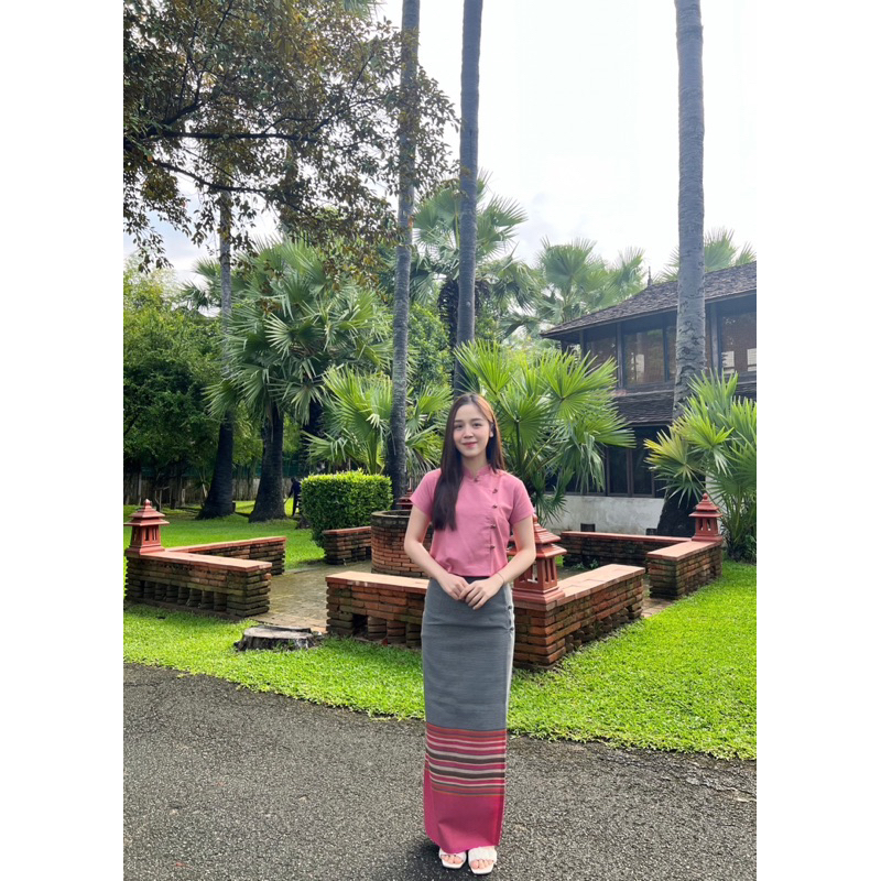 ชุดพื้นเมืองผ้าฝ้าย สีกลีบบัว ( อ่านรายละเอียดก่อนสั่งซื้อนะคะ )