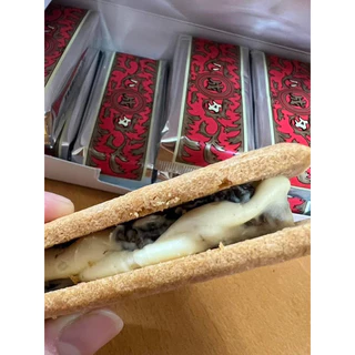 ‼️หิ้วใหม่จากฮอกไกโด‼️Marusei Butter Sand แซนวิชบิสกิตอบกรอบสอดไส้ลูกเกดและบัตเตอร์ครีมไวท์ช็อคโกแลต