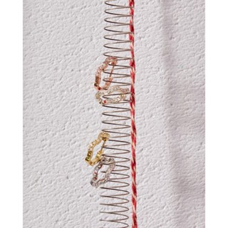 Julys - cuddle earrings