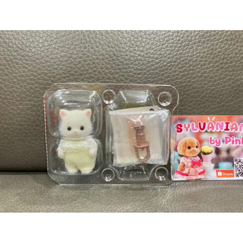 Sylvanian Persian Cat Baby มือ 1 จากญี่ปุ่น เบบี้ มาจากซองสุ่ม Camping เปอร์เซีย แมว ตุ๊กตา ตะเกียง