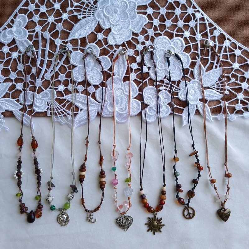 สร้อยคอถักหินแฮนด์เมด สร้อยคอถักเชือกเทียน สร้อยคอแนวแฟรี่ handmade