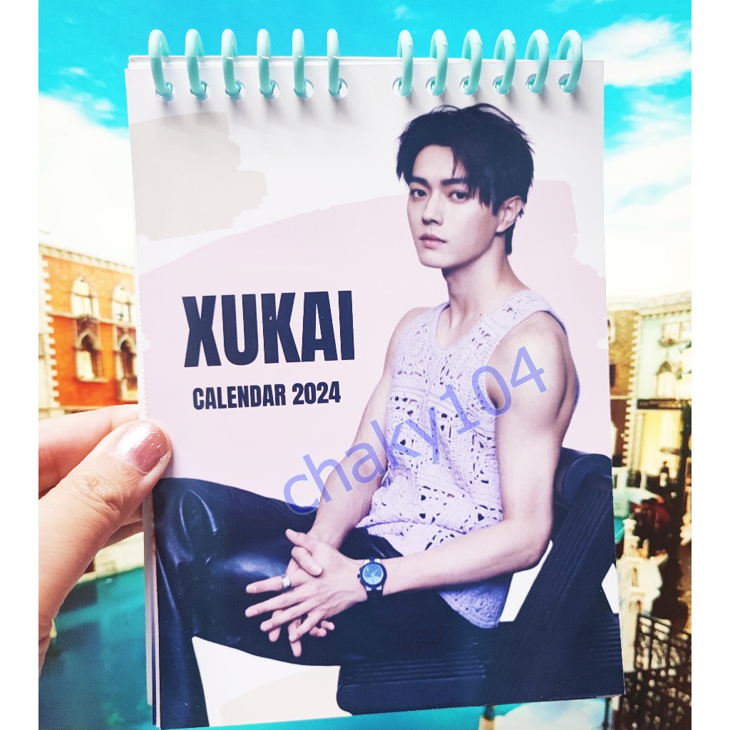 พร้อมส่ง!  ปฏิทิน ตั้งโต๊ะ ปี 2026 / 2569  Xu Kai สวีข่าย *มีเก็บเงินปลายทาง*