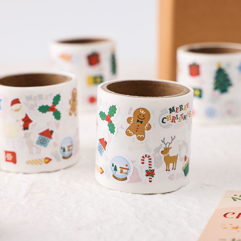 สติกเกอร์ Merry Christmas  300ดวง/ม้วน น่ารักมาก