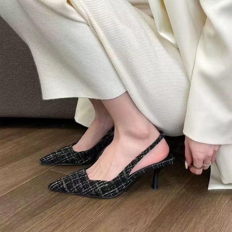 รองเท้าส้นเข็ม รองเท้าส้นสูงแฟชั่นสำหรับผู้หญิง ดีไซน์เก๋หรูหรา TP383