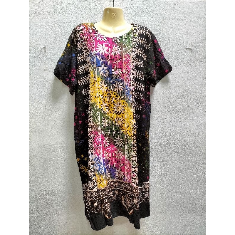 ชุดอินโดแท้ ผ้าบาติกคอกลมมีกระดุม3เม็ดยาวเลยหัวเข่า - รูปที่ 2