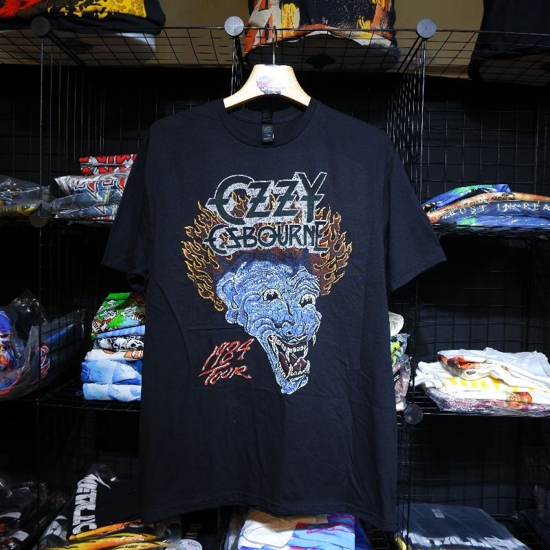 เสื้อวง Ozzy Osbourne Bark At ThebMoon มือ 1 ลิขสิทธิ์แท้นำเข้าจาก UK