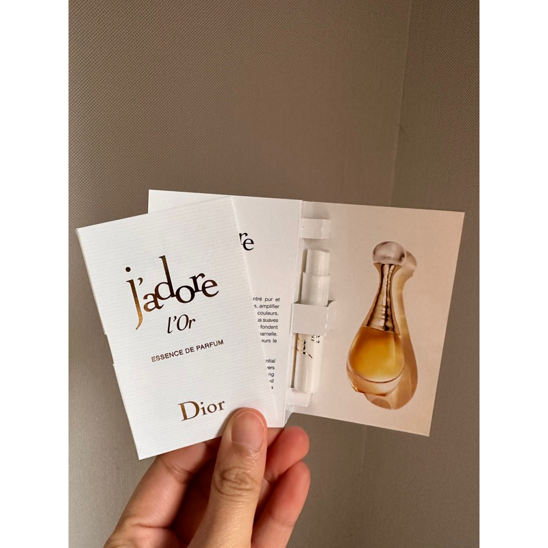น้ำหอมไวออล Jadore l’or Essence de parfum 1 ml น้ำหอมชนิดพกพา น้ำหอมขนาดทดลอง ไวออลแท้ ตัวใหม่ล่าสุด 2023