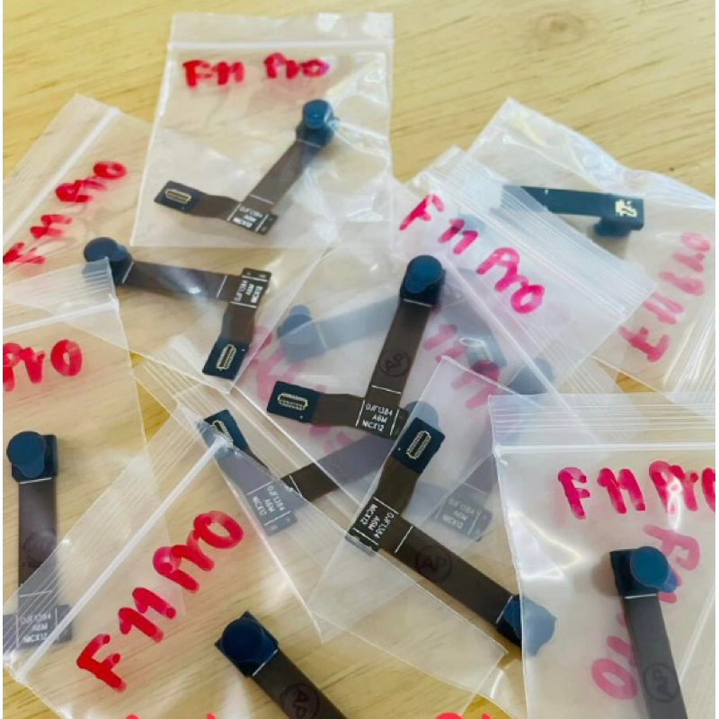 กล้องหน้า F11 Pro / 2 5 0 .฿ กล้องหน้า Y9 Prime / 2 5 0 .฿  ของมาครับ