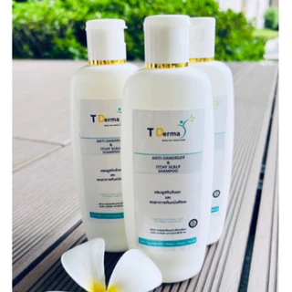 T Derma Anti-Dandruff & Itchy Scalp Shampoo แขมพูขจัดรังแค และ ลดคัน สูตรเข้มข้น(250 ml) รังแค ลอก สะเก็ดเงิน เซบเดิร์ม