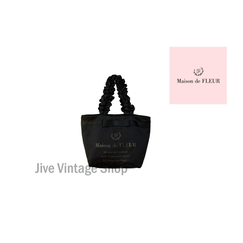 กระเป๋า Maison de FLEUR ruffle handle Satin mini bag ใบเล็ก ทรงถือ สีดำ น่ารักตะมุตะมิ มือสอง สภาพดีจาก ตู้ญี่ปุ่น