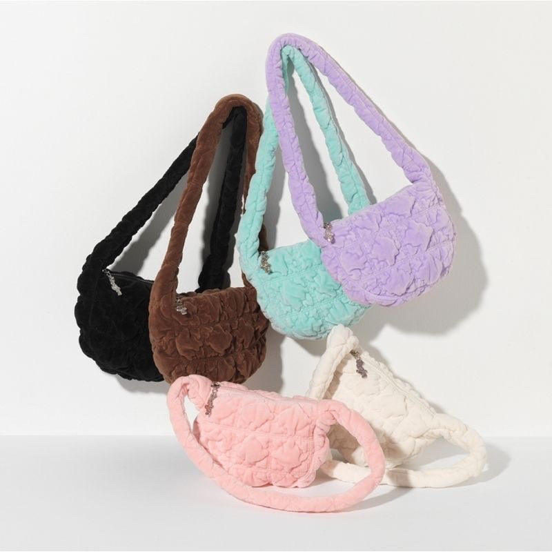 Carlyn Bag ของแท้ 100% Soft Velvet Mini 5 สี พร้อมส่ง